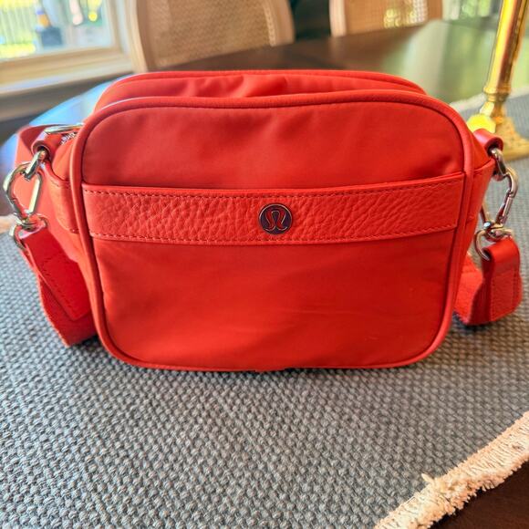 baby bike helmets Nino 2.0 Youth Helmet Meets CPSC Standards. LP0109 Duffle Size:24